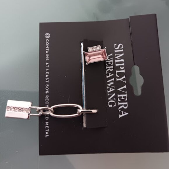 VERA WANG Rocker Chic Silver Chain Pink/Clear Crystal Mismatch Drop Earrings~NEW - Picture 2 of 2